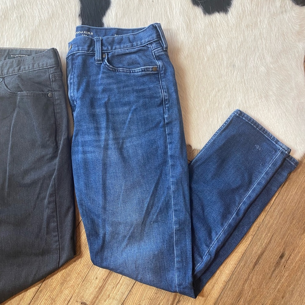 Banana Republic Men’s SLIM TRAVEL JEANS (2) - Picture 5 of 12